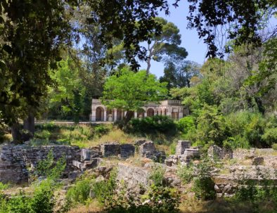 les ruines du chateau